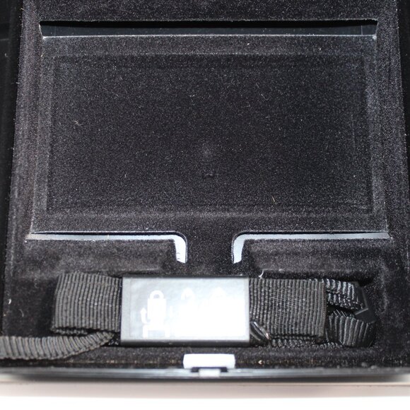 Vintage Polaroid Spectra System Camera in Original Case, Strap, Manual UNTESTED - Picture 14 of 16